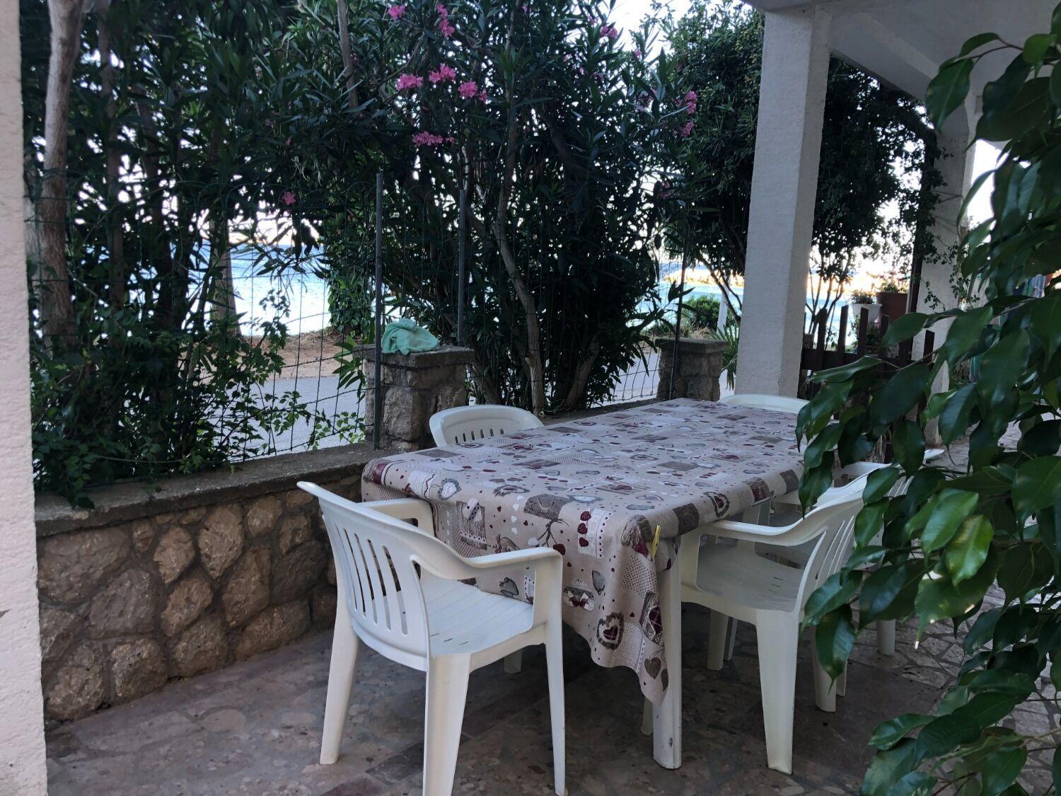 Apartments Milja - 10 M From Sea Мандре Екстериор снимка