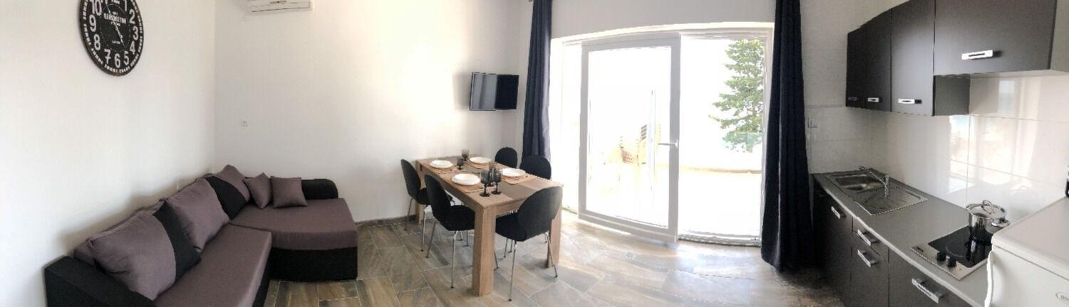 Apartments Milja - 10 M From Sea Мандре Екстериор снимка