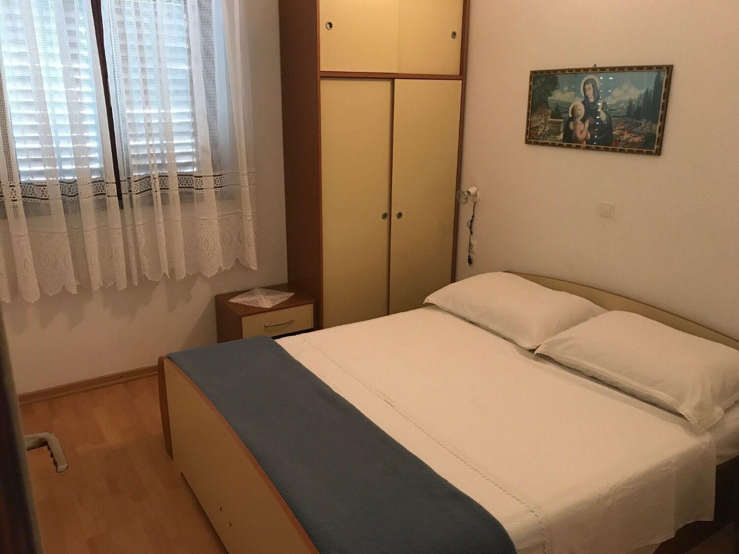 Apartments Milja - 10 M From Sea Мандре Екстериор снимка