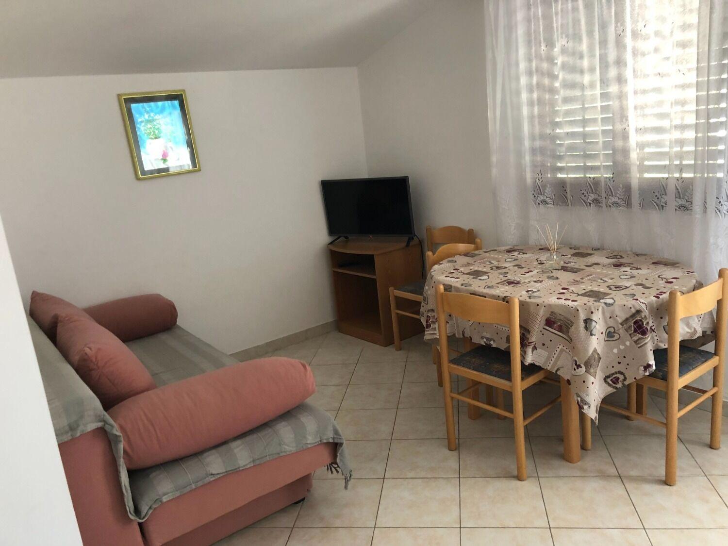 Apartments Milja - 10 M From Sea Мандре Екстериор снимка
