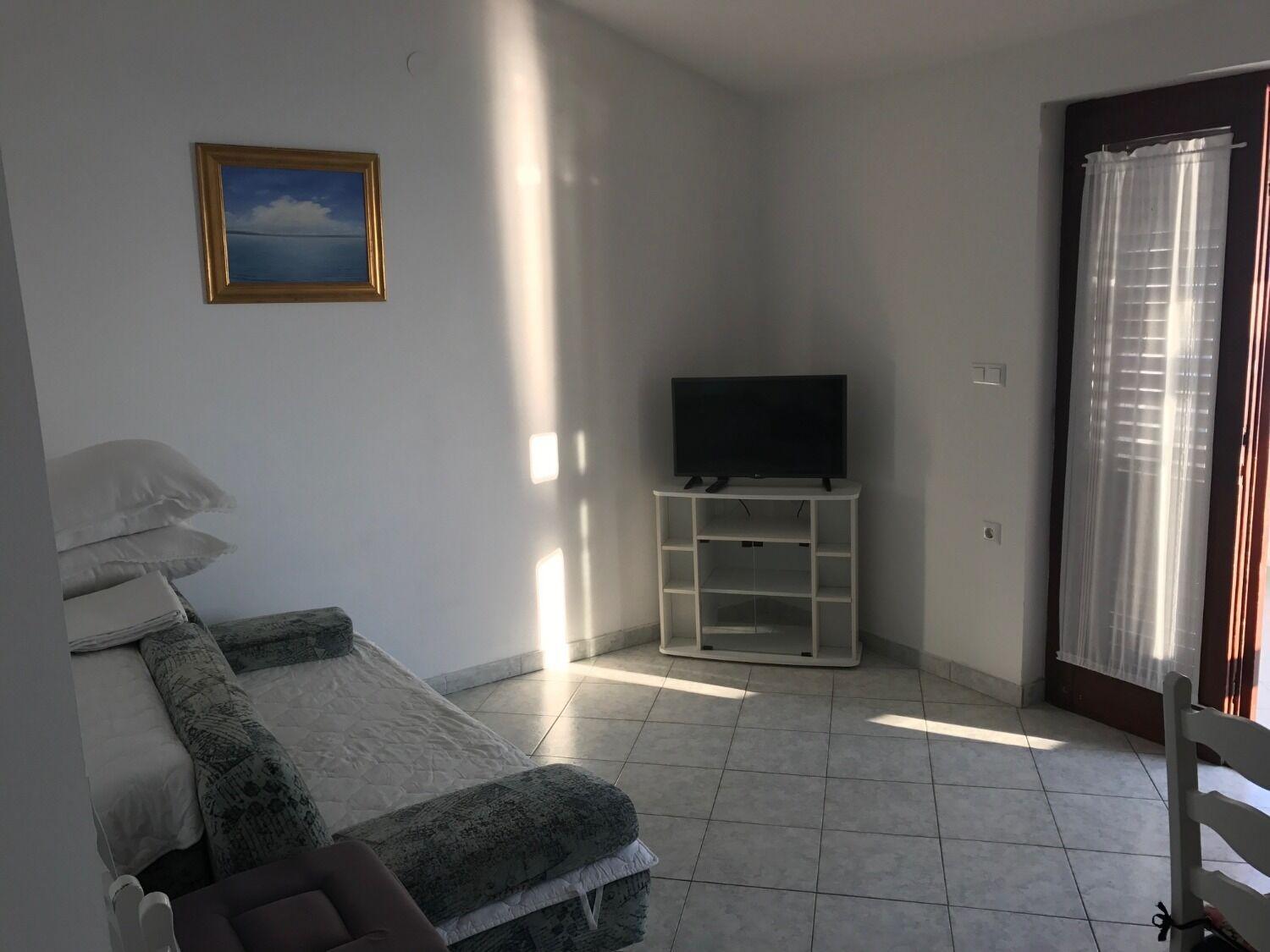 Apartments Milja - 10 M From Sea Мандре Екстериор снимка